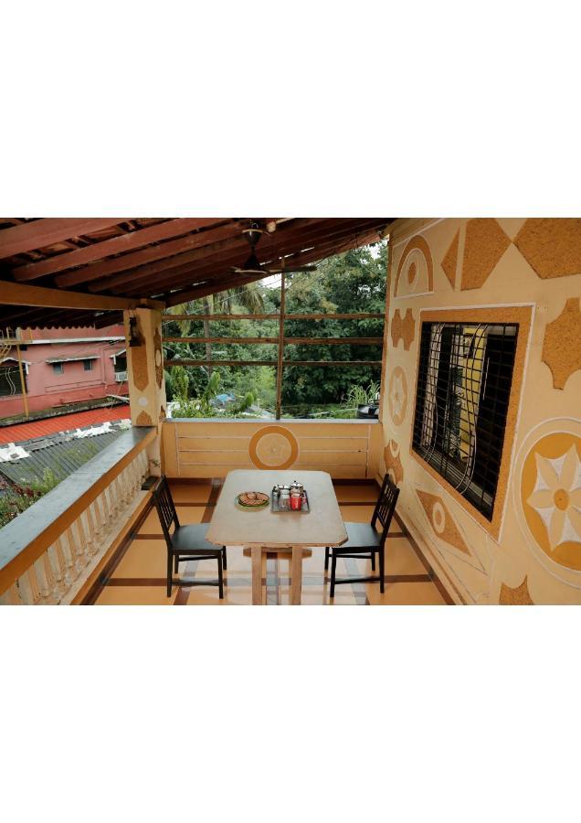 Nisarg Resort Guhāgar Extérieur photo