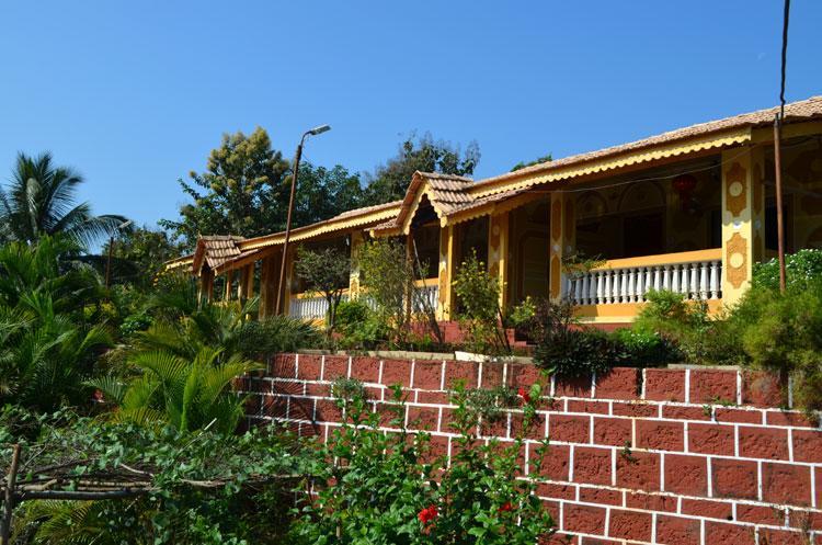 Nisarg Resort Guhāgar Extérieur photo