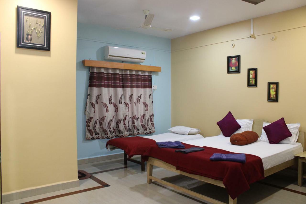 Nisarg Resort Guhāgar Extérieur photo